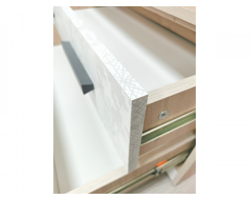 Шкаф трехдверный и полки Алиса Шкаф трехдверный и полки Алиса-5